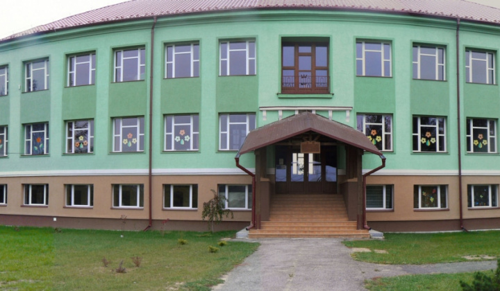 Základná škola Istvána Dobóa