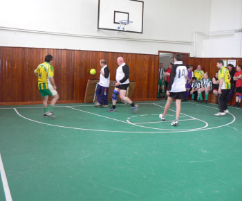 2011